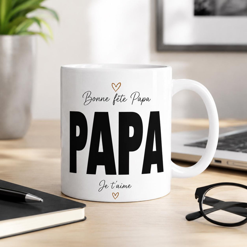 Exemple de tasse personnalisée papa avec photo de famille et prénom imprimé sur le mug