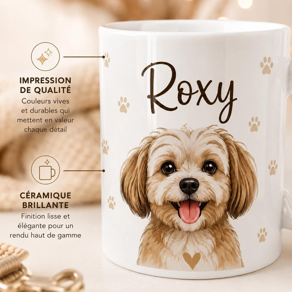 Tasse personnalisée avec image de chien, prénom au choix et design avec empreintes de pattes