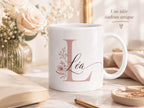 Mug Prénom Personnalisé avec Initiale, Tasse Fleurie Personnalisée, Cadeau Femme, Amie, Maîtresse ou Nounou
