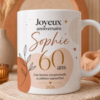 Mug Femme 60 Ans Personnalisé avec Prénom, Cadeau Anniversaire Femme Original, Tasse Fleurie 60 Ans